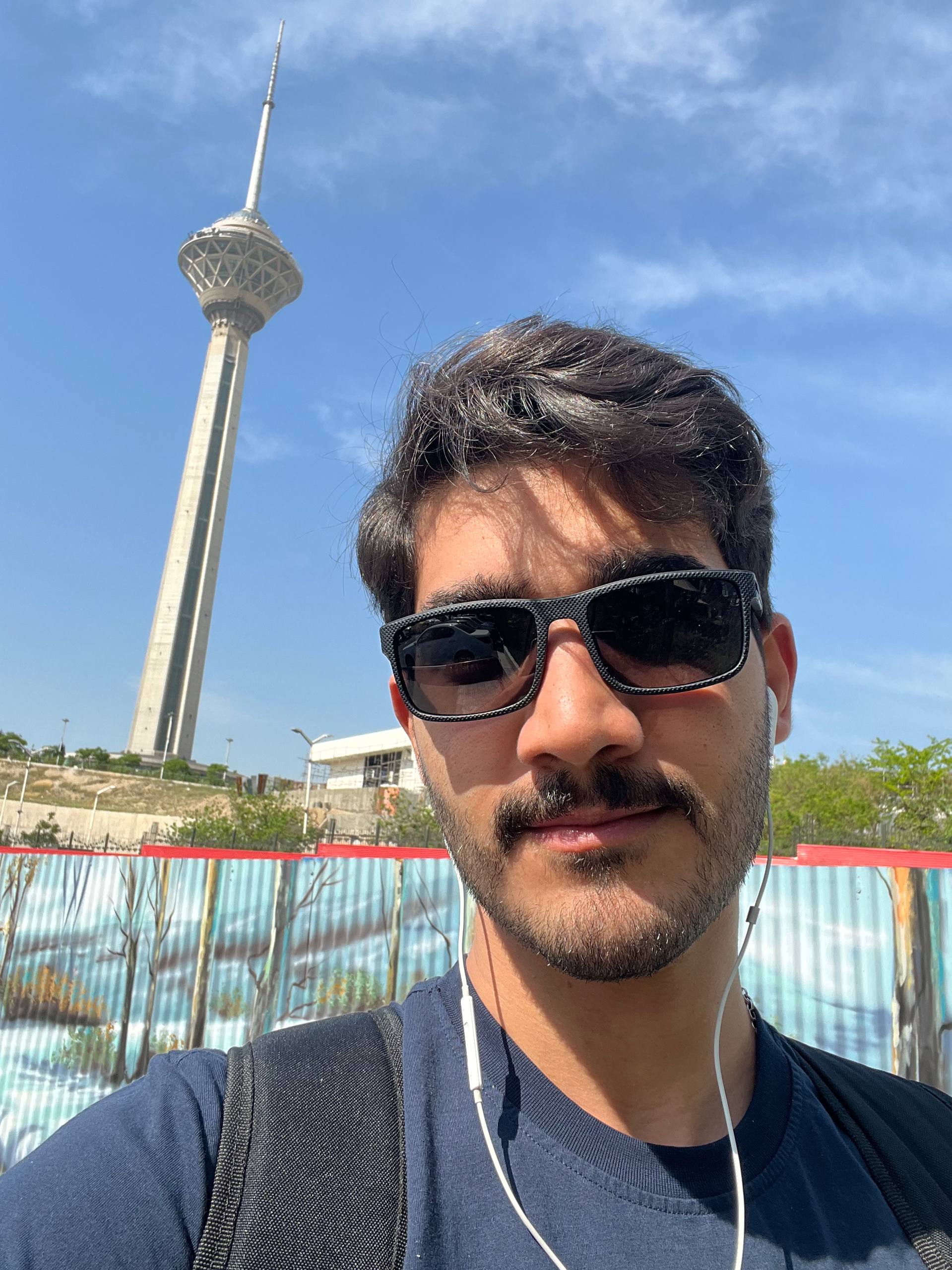 پارسا سیدی